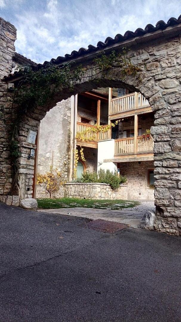 Romantic Boutique Hospitality Revine Lago Bagian luar foto