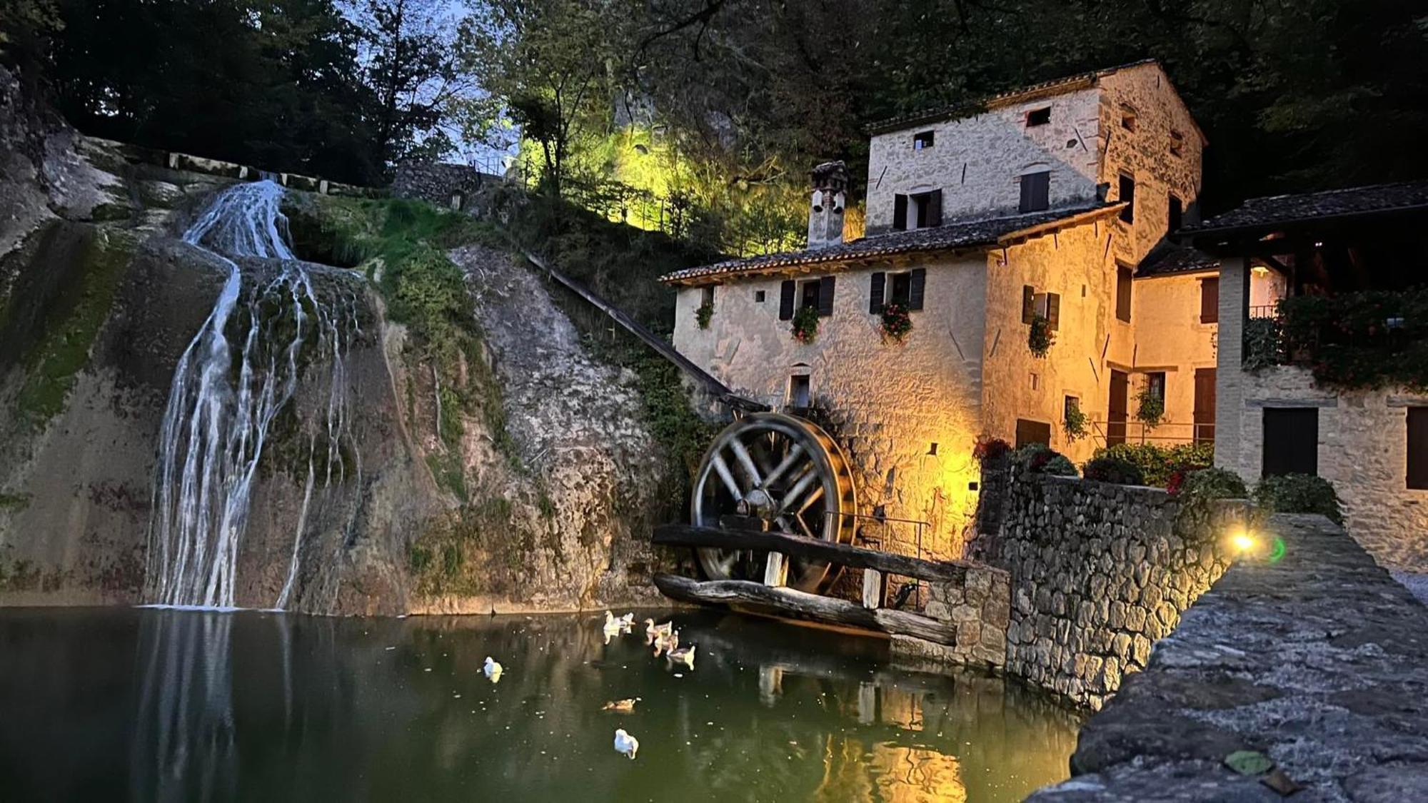 Romantic Boutique Hospitality Revine Lago Bagian luar foto